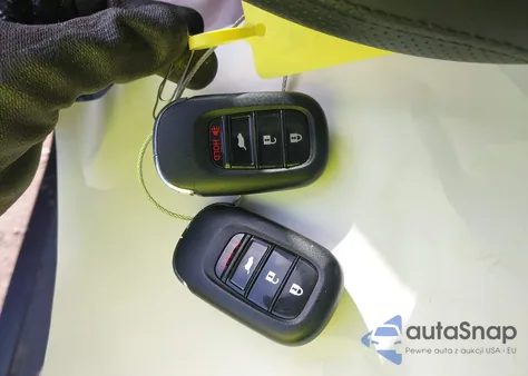 2024 Honda Hr-V Awd Lx z USA, uszkodzony, nr VIN 3CZRZ2H30RM736092